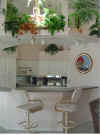 rum_kitchen.jpg (73865 bytes)